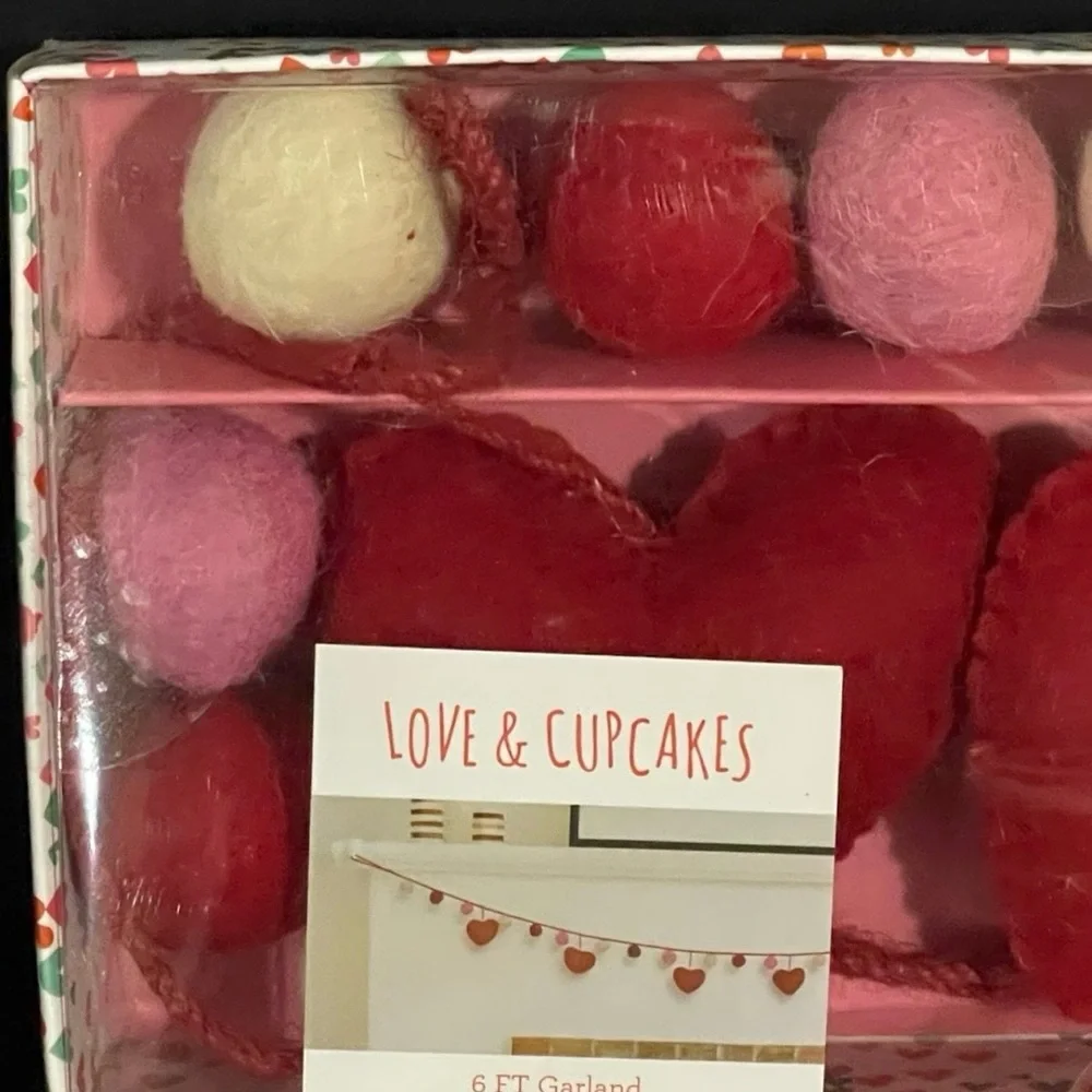 Valentines Love & Cupcakes Hearts and Pom Poms Garland - Felt Hearts Garland